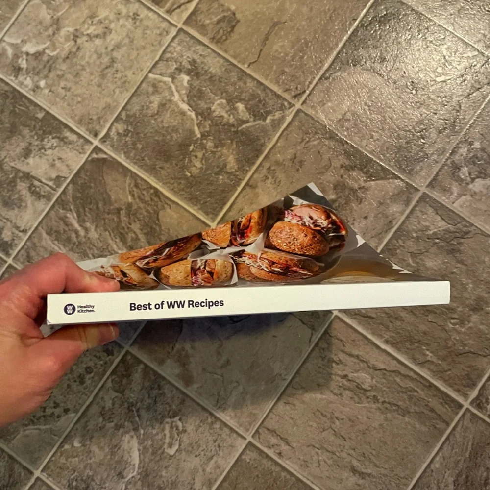 Weight Watchers Best of WW Cookbook - Orange and White - Picture 3 of 4